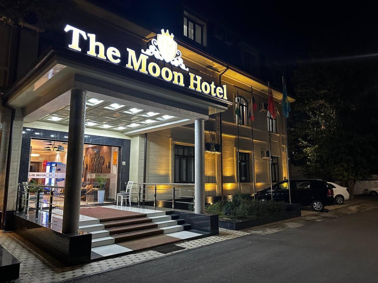 The Moon Tashkent Hotel Exteriör bild